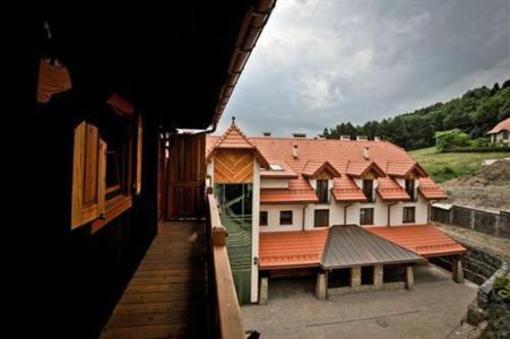 фото отеля Hotel Modrzewiowka