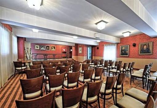 фото отеля Hotel Modrzewiowka
