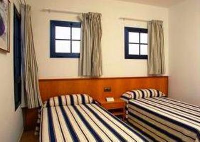 фото отеля Coral Beach Bungalows