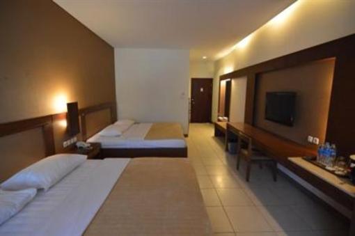 фото отеля Pantai Indah Resort Hotel Timur