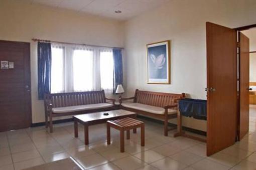 фото отеля Pantai Indah Resort Hotel Timur