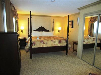 фото отеля Best Western Governor's Inn Kincardine