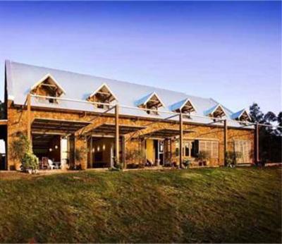 фото отеля Stonebarn