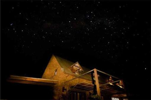 фото отеля Stonebarn