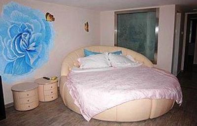 фото отеля Tongde Holiday Hotel