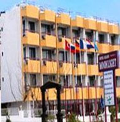 фото отеля Grand Moonlight Hotel