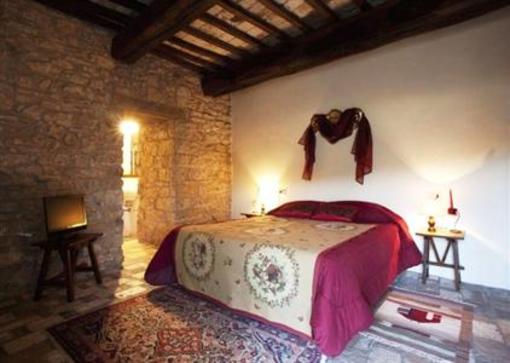 фото отеля Castello Valenzino