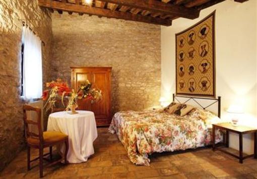 фото отеля Castello Valenzino
