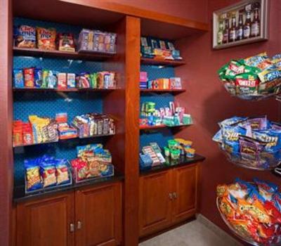 фото отеля Hampton Inn & Suites Pittsburgh-Meadow Lands