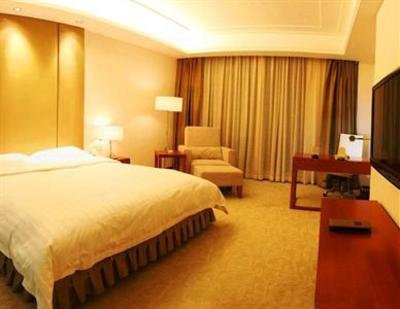 фото отеля Bolong Lakeview Resort