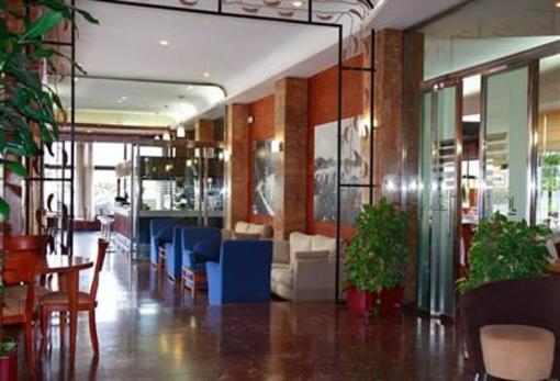 фото отеля Cosmopol Hotel Laredo (Spain)