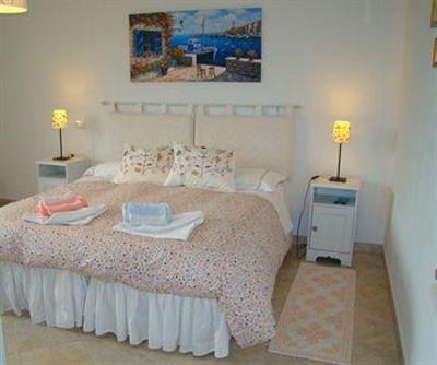 фото отеля Sa Chessa Bed and Breakfast Ploaghe