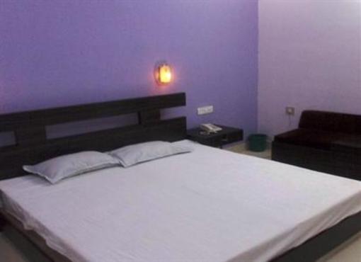 фото отеля Hotel Anant Plaza