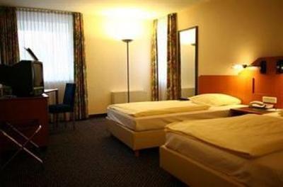 фото отеля Arcadia Hotel Limburg