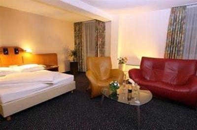 фото отеля Arcadia Hotel Limburg