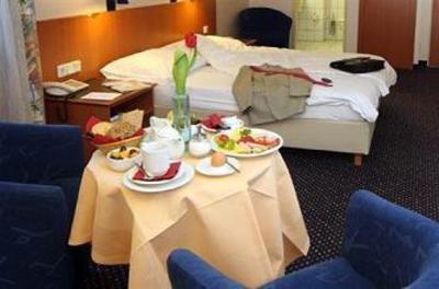 фото отеля Arcadia Hotel Limburg