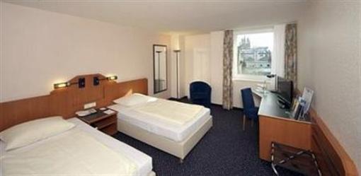 фото отеля Arcadia Hotel Limburg