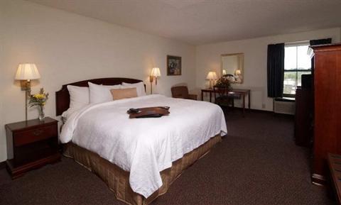 фото отеля Hampton Inn Georgetown - Marina