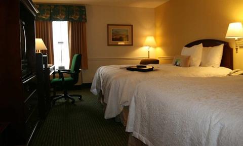 фото отеля Hampton Inn Georgetown - Marina