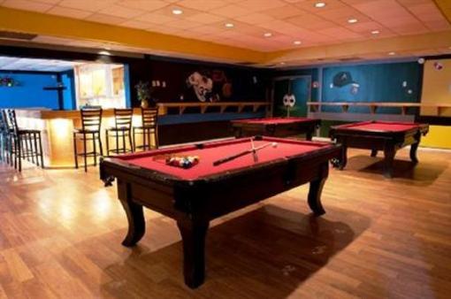 фото отеля Rodeway Inn Petersburg Fort Lee