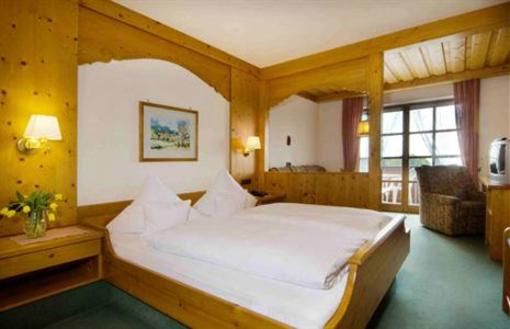 фото отеля Panoramahotel Grobauer