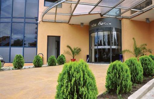 фото отеля Fiesta Beach Hotel