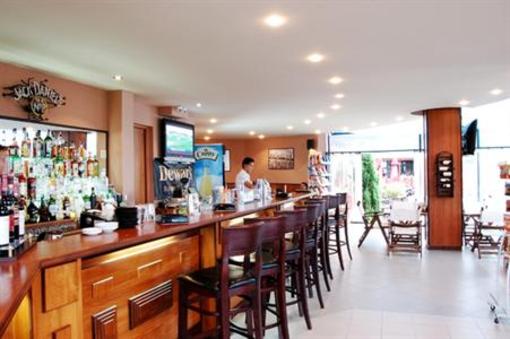 фото отеля Fiesta Beach Hotel