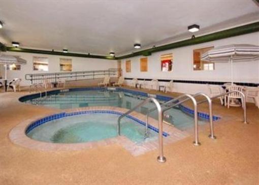 фото отеля Sleep Inn & Suites, Green Bay Airport