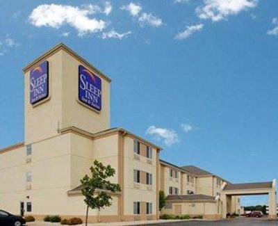 фото отеля Sleep Inn & Suites, Green Bay Airport