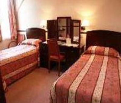 фото отеля Caledonian Hotel Fort Augustus