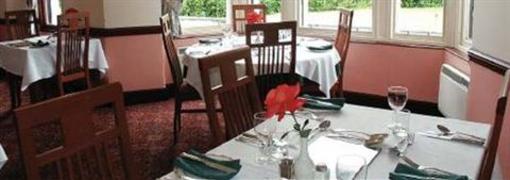 фото отеля Caledonian Hotel Fort Augustus