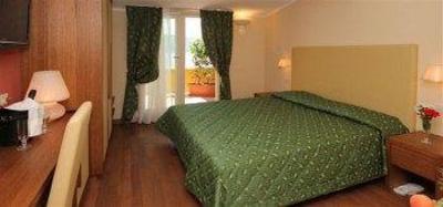 фото отеля Hotel Baia d'Oro Gargnano