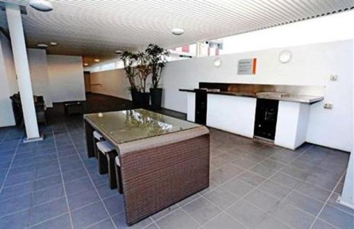 фото отеля Central Islington Apartments