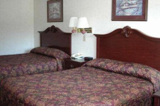 фото отеля Country Hearth Inn Fayetteville