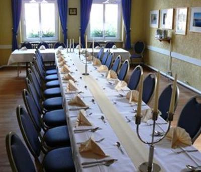 фото отеля Mecklenburger Hof Hotel und Restaurant