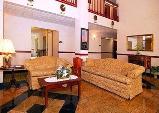 фото отеля Comfort Inn Caddo Valley