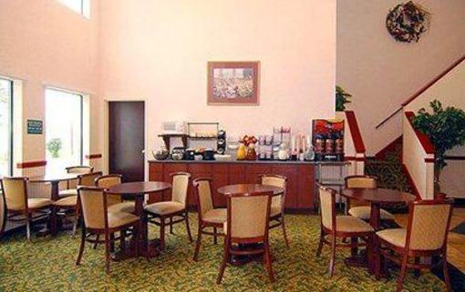 фото отеля Comfort Inn Caddo Valley