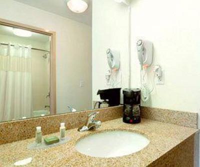 фото отеля Baymont Inn and Suites Houma
