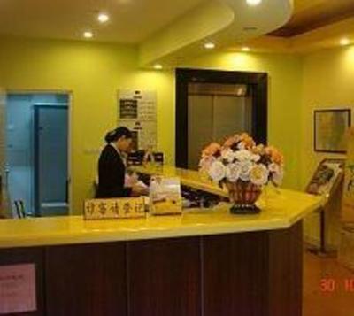 фото отеля Home Inn (Kunming Dongfeng Square)