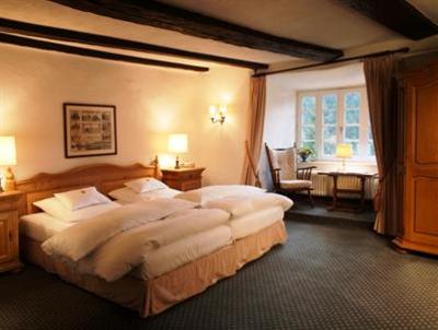 фото отеля Burg Schnellenberg Hotel Attendorn