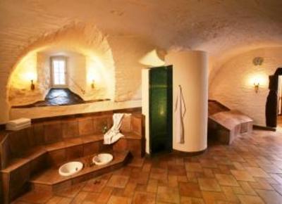 фото отеля Burg Schnellenberg Hotel Attendorn