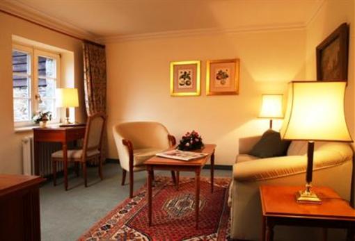 фото отеля Burg Schnellenberg Hotel Attendorn