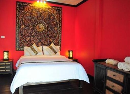 фото отеля Baan Manuchang Villa