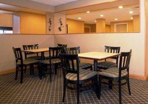 фото отеля Comfort Suites Airport Louisville (Kentucky)