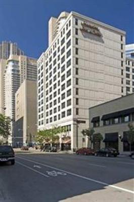 фото отеля Hampton Inn & Suites Chicago - Downtown