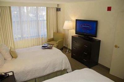 фото отеля Hampton Inn & Suites Chicago - Downtown