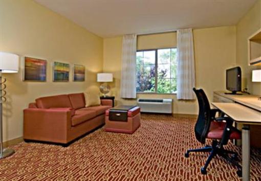 фото отеля Towneplace Suites San Diego Vista