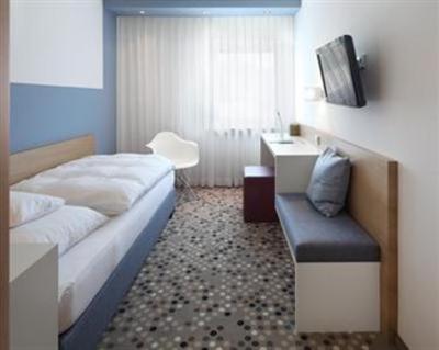 фото отеля Hotel Waldhorn Boblingen