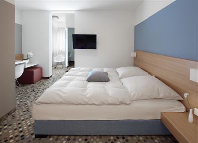 фото отеля Hotel Waldhorn Boblingen