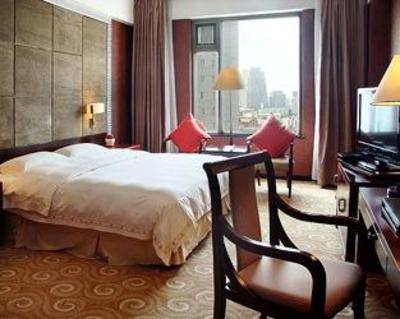 фото отеля East Lake Hotel